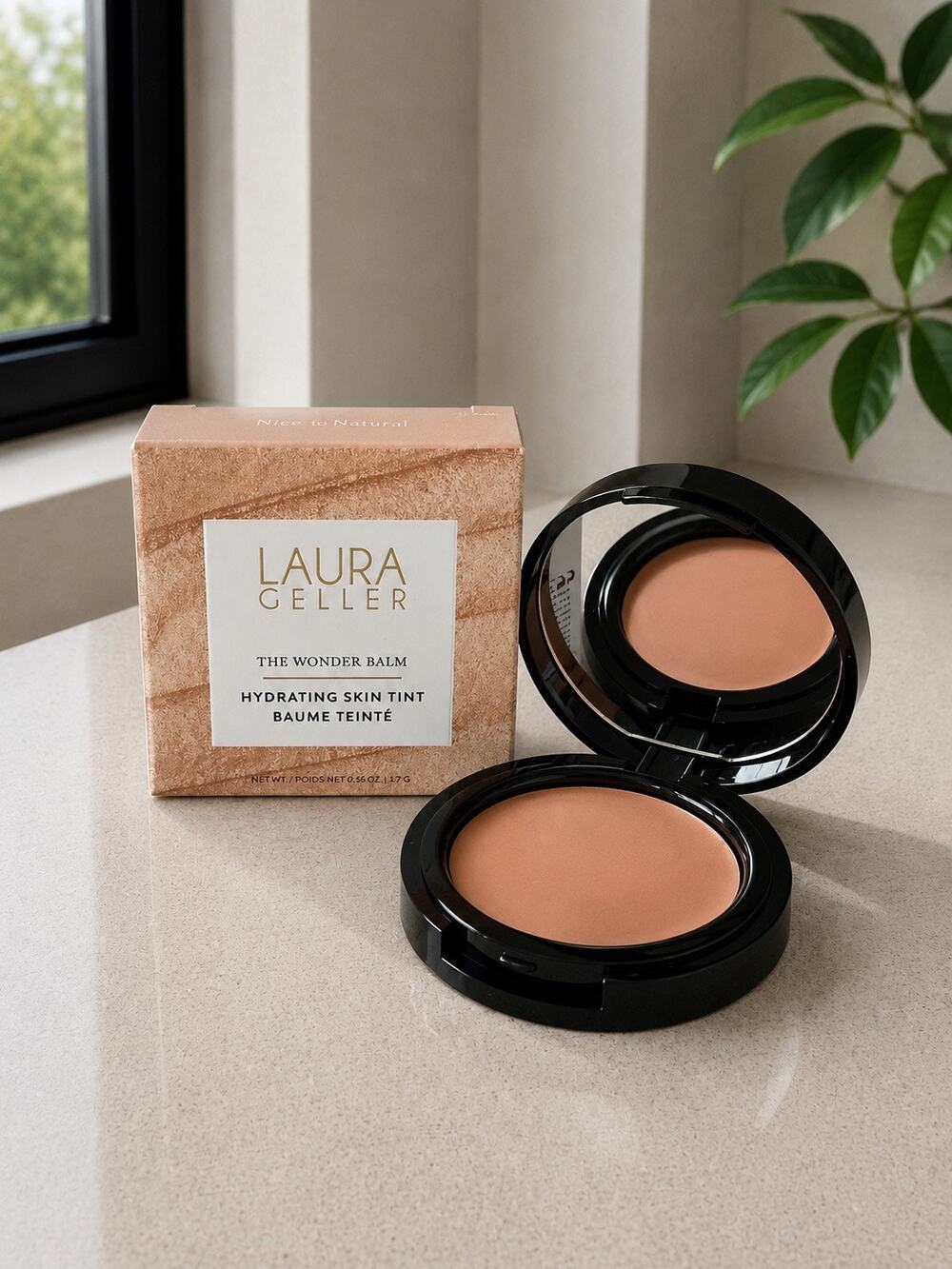 $32 New Laura Geller Wonder Balm Hydrating Skin Tint Nice-n-Natural 4.7g